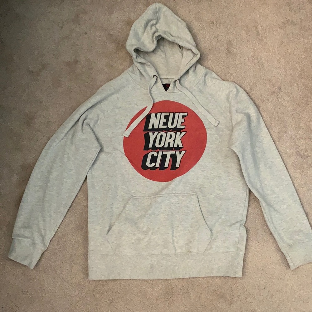 New York City sweatshirt.